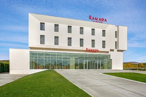 Ramada Targu Jiu