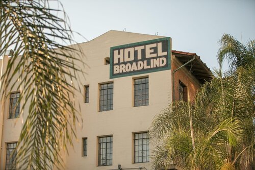The Historic Broadlind Hotel at Long Beach Conven