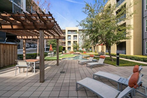 Kasa Dallas Love Field-Medical District Apts