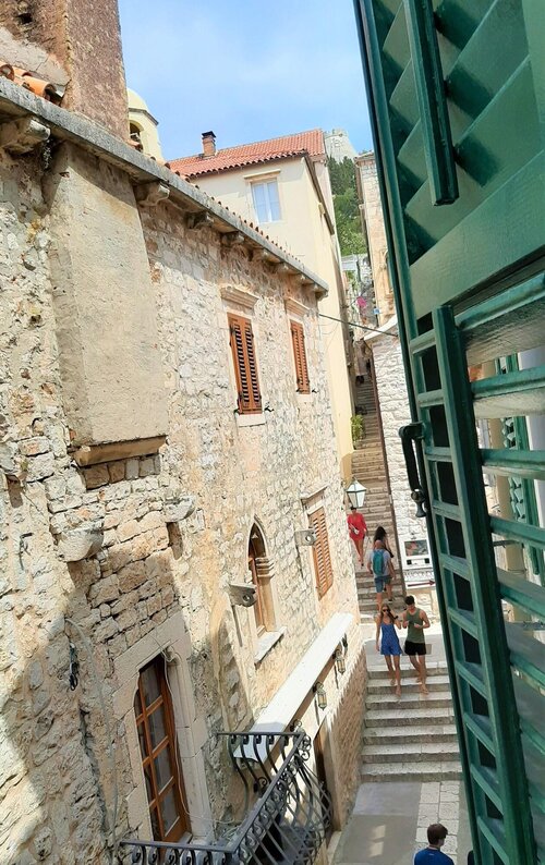 Rooms & Apartments Villa Town Gate