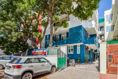 OYO 76041 Hotel Gangashrey