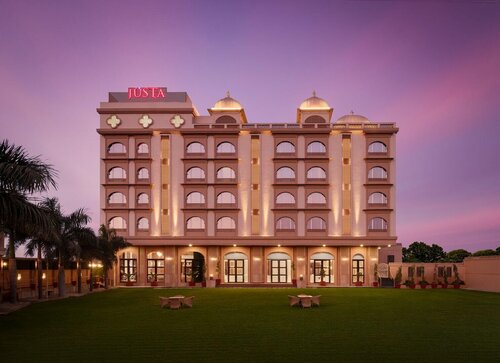 Justa Ssatva Resort & Convention Centre, Udiapur