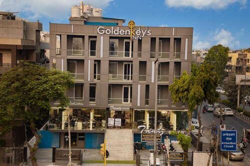 Goldenkeys Inn