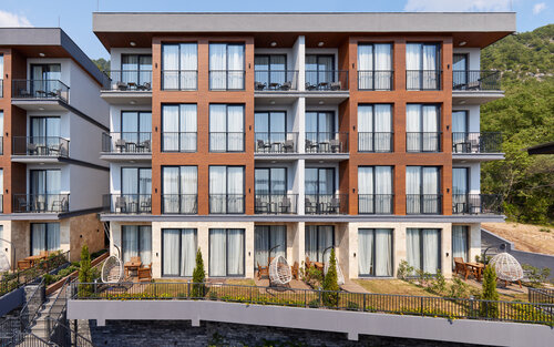 Bayview Hills Luxury Residences