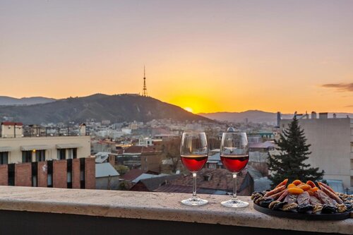 Clocks Hotel Tbilisi