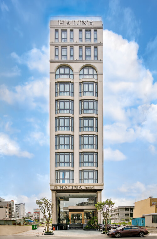 Halina Hotel And Apartment