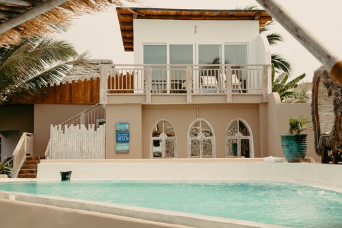 Coral Rocks Hotel & Restaurant