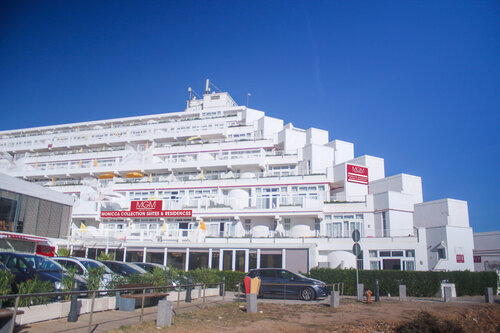 Monicca Collection Suites & Residences