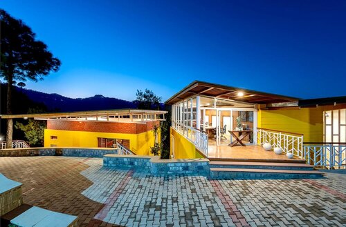 Justa Mukteshwar Retreat Spa