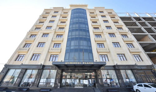 Qushbegi Plaza