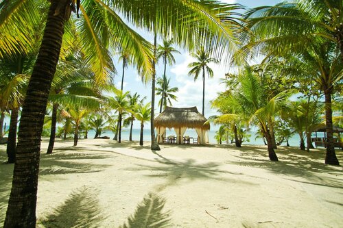 Coco Grove Beach Resort