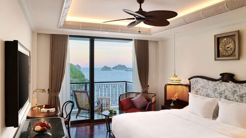 Cat Ba Sunrise Resort