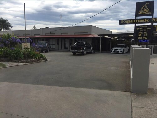 The Esplanade Motel