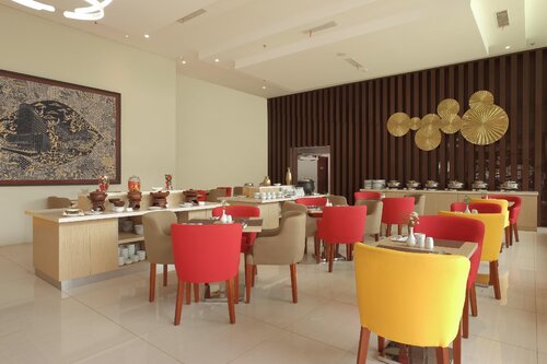 Horison Nindya Semarang