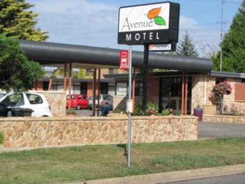 Avenue Motel