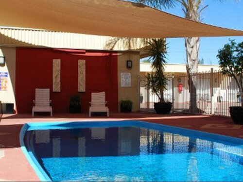 Desert Sand Motor Inn