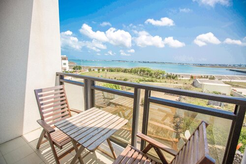 The Laid-back Dragon Lodge