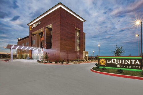 La Quinta Inn & Suites By Wyndham San Marcos Outle