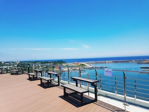 CO-OP City Hotel Harborview