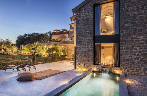 San Canzian Hotel and Residences