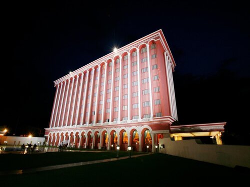 Sitara Luxury Hotel - Ramoji Film City