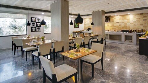 Lemon Tree Hotel Banjara Hills