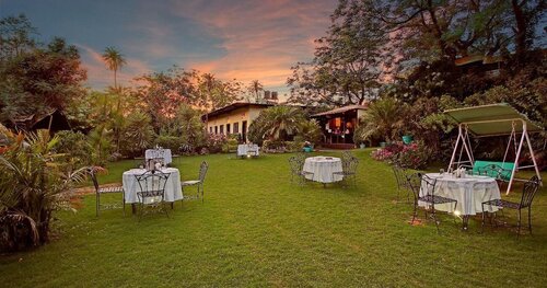 Hill 'N' You - A Boutique Garden Resort