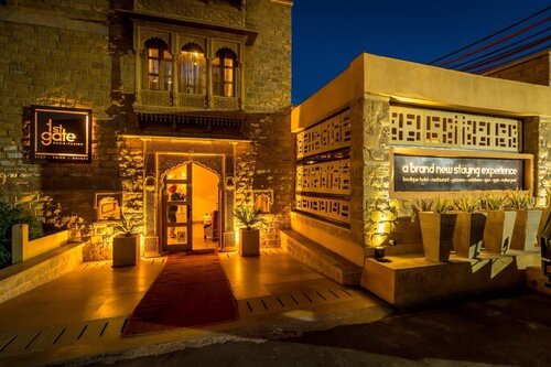 1st Gate Home-Fusion