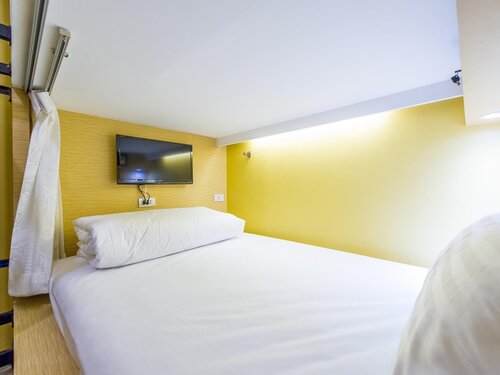 Matchbox Bangkok Hostel