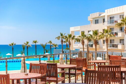 Blue Lagoon Kosher Hotel