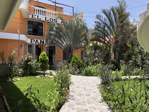 Los Angeles Panajachel