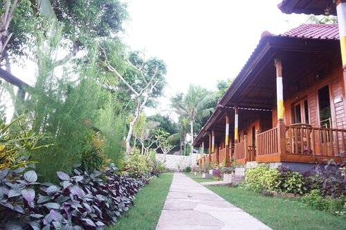 Kamasan Cottage