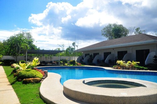 Alona De Tropicana Resort