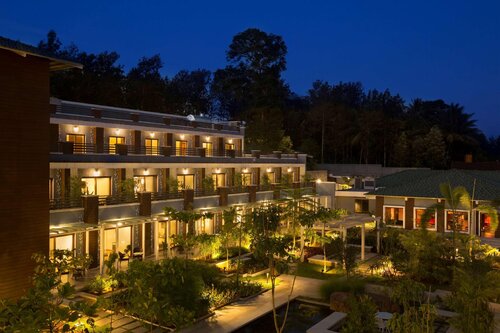 Purple Palms Resort & Spa