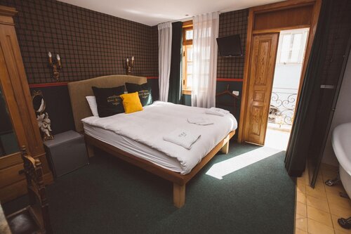 The Elliot Hotel By The Market