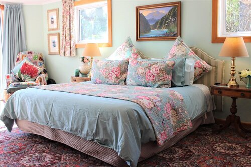 Ah House Nelson City B&B