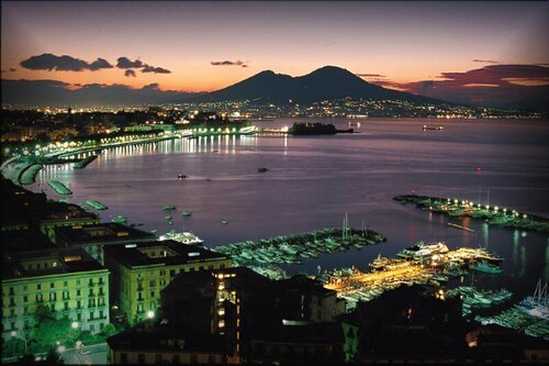 Hotel & RESORT BEE QUEEN