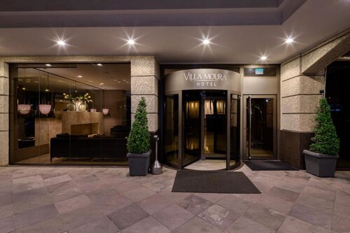 Laghetto Villa Moura