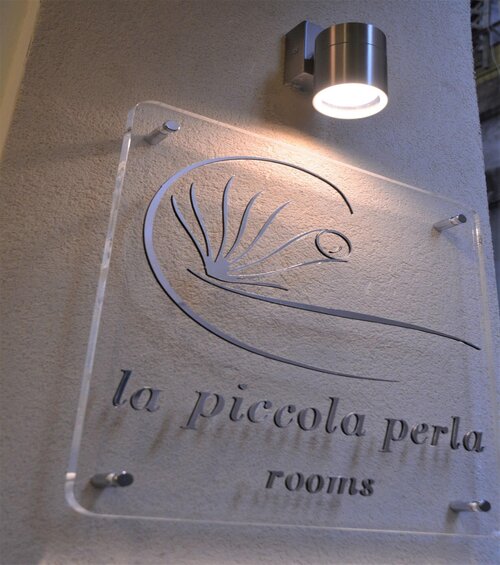 La Piccola Perla Rooms
