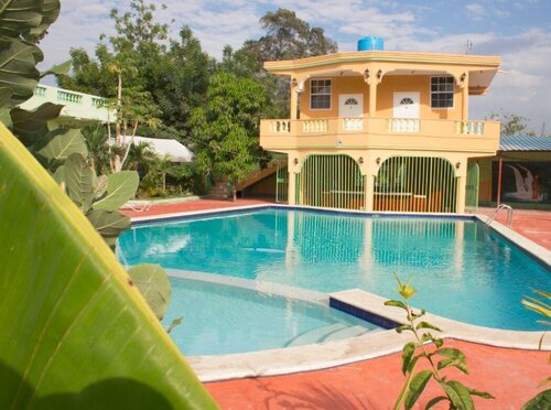 La Cayenna Hôtel et Restaurant