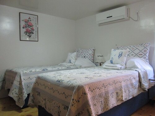 Cozy En-suite Rm on Dumanica-