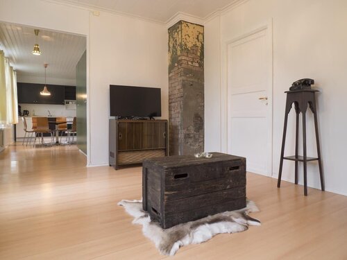 Hotel Aldan - The Old School