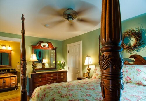 Maple Shade Bed & Breakfast