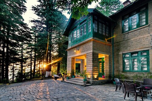 Brij Villa Dalhousie – A colonial Luxury Retreat
