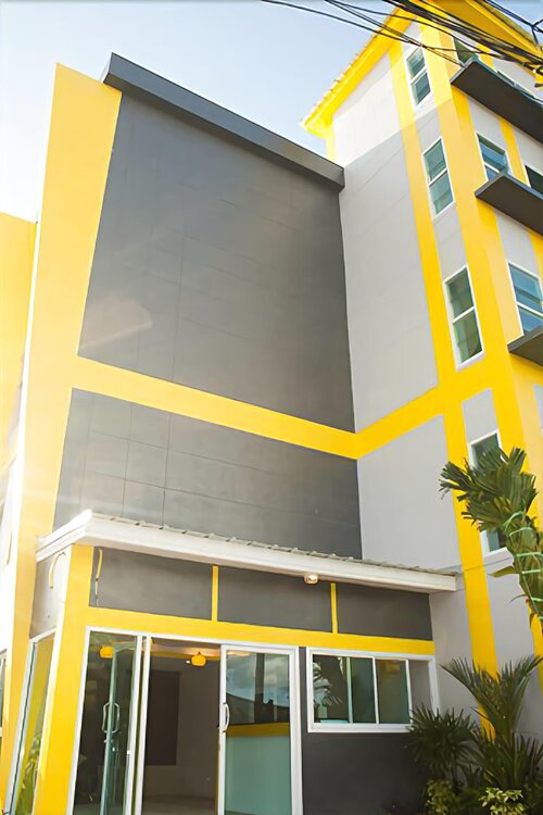 The Sunflower Holiday Hostel