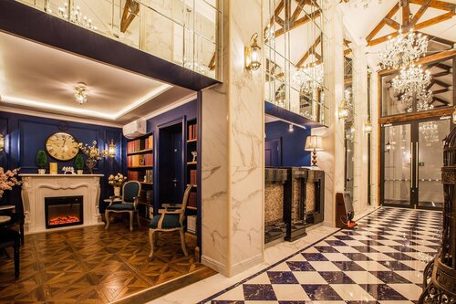 The Salisbury Hotel Luxury Class