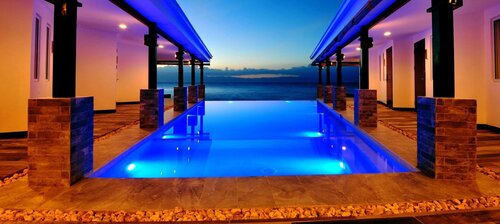 Alegria Water Front Beach House