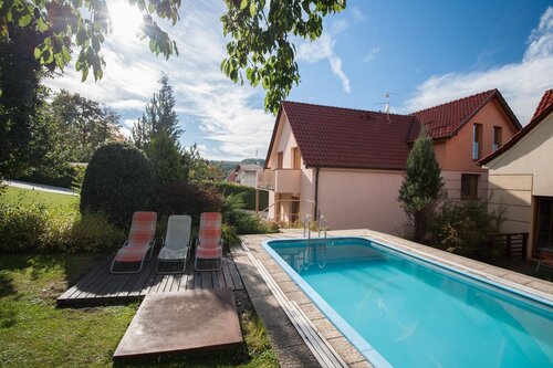 Hotel Garni Pod Skalkou