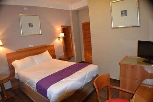 Fasil International Hotel