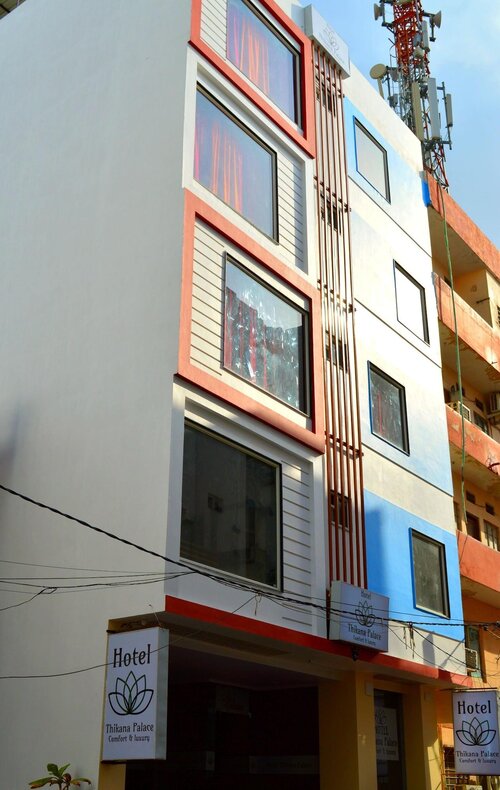 Hotel Thikana Palace